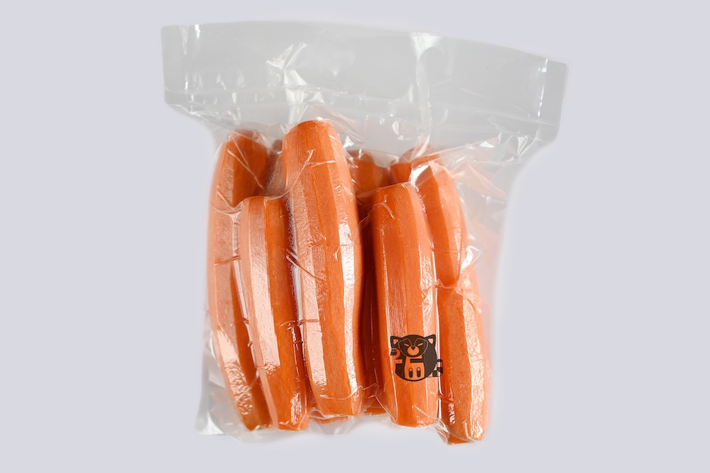Морковь свежая очищенная целая